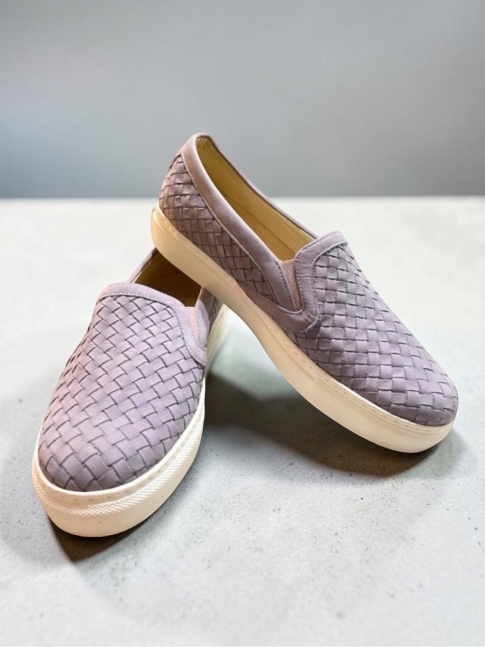M.GEMI CERCHIO WOVEN LAVENDER LEATHER SLIP ON SHOES SIZE 40
